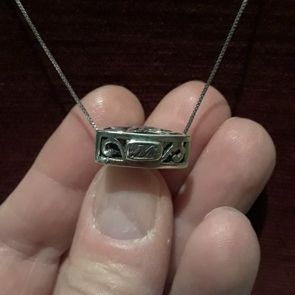 Reversible Triangular Sterling Silver Scroll Pendant - Picture 7 of 8